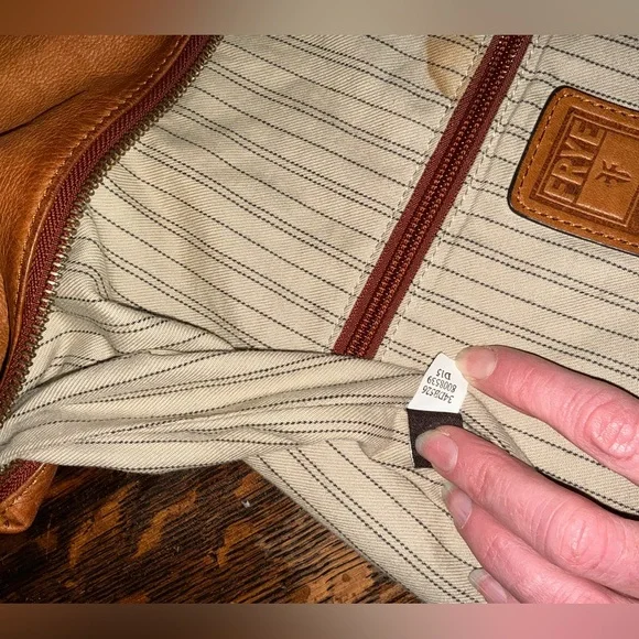 Frye Heidi Leather Fringe Hobo Shoulder Bag Cognac Brown Retail $458 - Picture 10 of 12